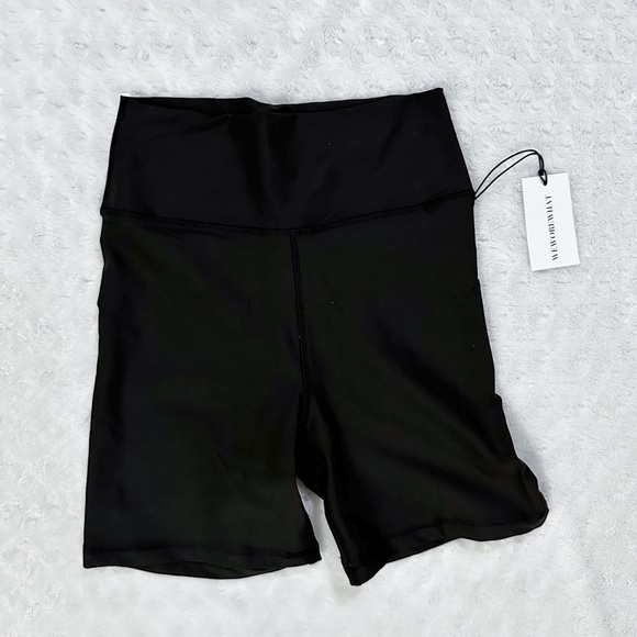 NWT- WeWoreWhat x Revolve Solid Black Biker Shorts - Picture 2 of 11
